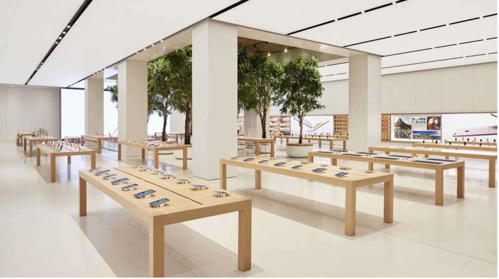 Apple Retail Stores image from article, "Navigating the iPhone Market in the UAE: Buying, Selling, and Bartering"
